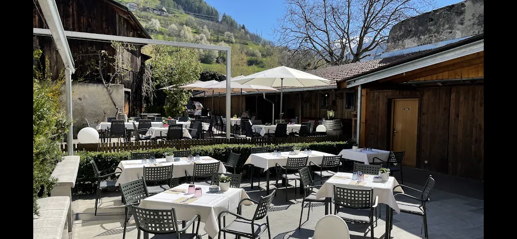 Ristorante Pizzeria Zur Traube restaurant in Campo di Trens