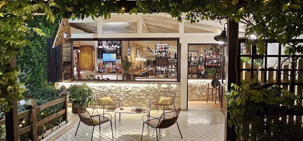 Pizzeria Don Franchino_Castelnuovo Vomano_slider_image_1