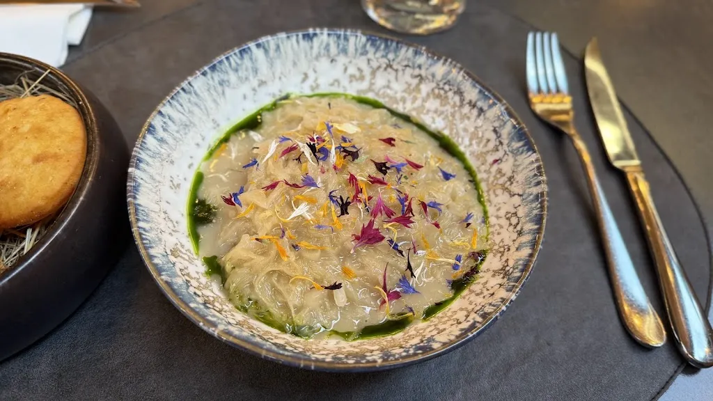 Karen von Grabowiecki_Nepomuk - Rooms | Restaurant | Pizzeria_Campo di Trens_review