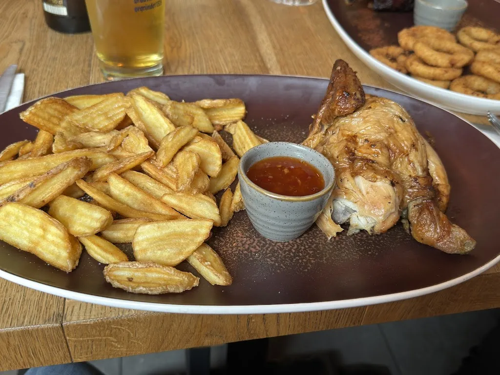 Captain Hooter_The Kitchen – Der Treffpunkt BY ANGI_Campo di Trens_review