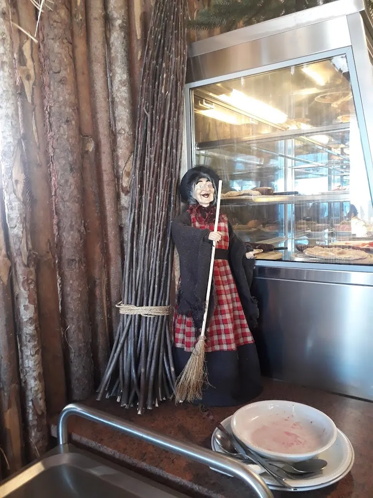 SHYAMAL MONDAL_Bergrestaurant Roßstodl_Campo di Trens_review