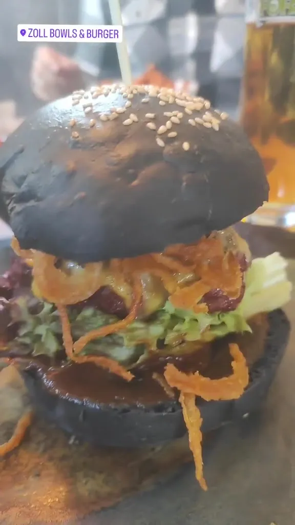 Zoll Steakhouse, Burger & more_Campo di Trens_slider_image_2