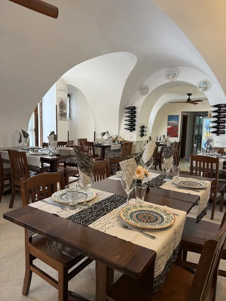 Trattoria AL VECCHIO ARCO restaurant in Locorotondo