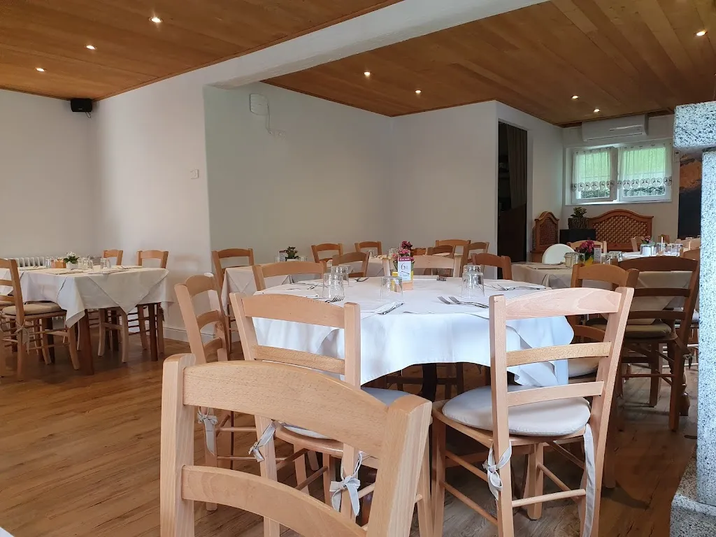 Chalet Val Genova - Tipica Osteria Trentina_Carisolo_slider_image_3