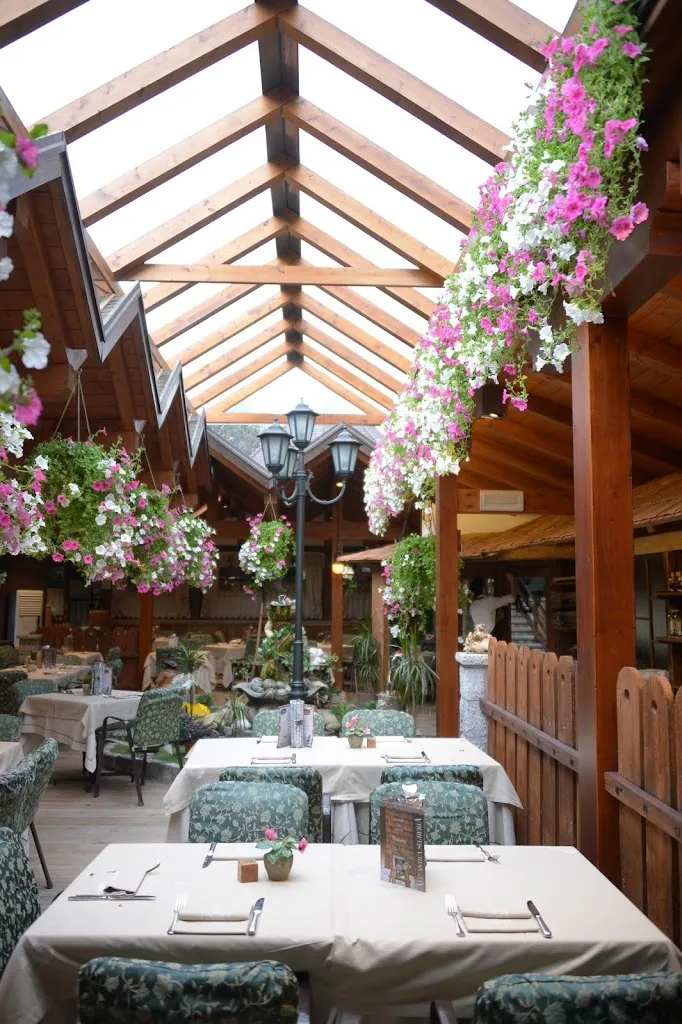 Ristorante Pizzeria - All' Antica Segheria restaurant in Carisolo