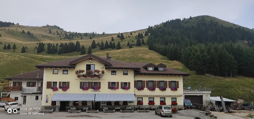 Marco Suzzi_Hotel Pizzo degli Uccelli_Canal San Bovo_review