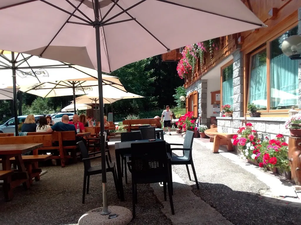 Bar ristorante Arnica_Castelfondo_slider_image_2