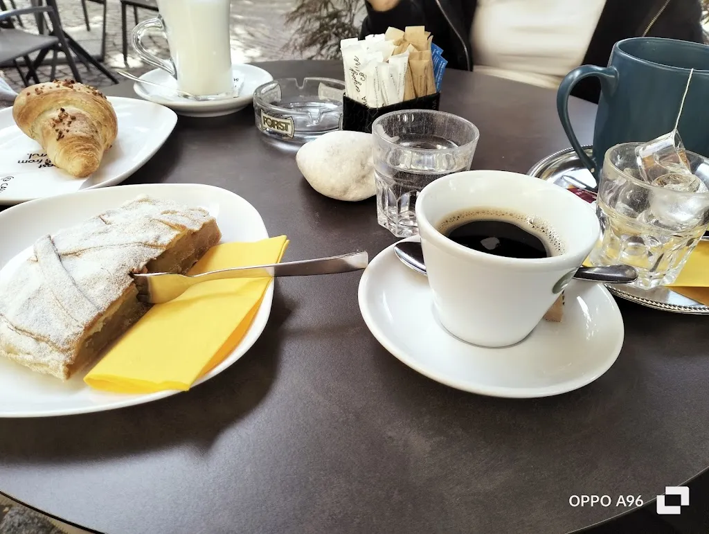 Gabriele Bonfanti_Weinsalon Cafe Seeber_Castelbello_review