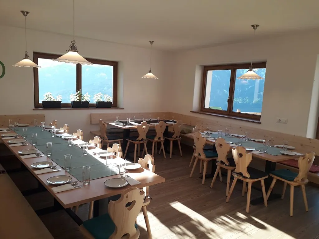 Hofschank Ortl restaurant in Castelbello