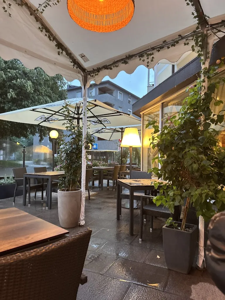 Pizzeria Restaurant Rosmarin_Campo Tures_slider_image_3