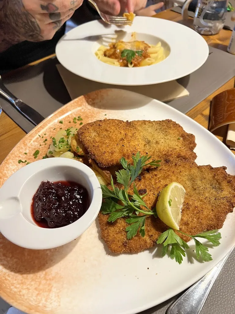 Tiff L_Zum Turm_Campo Tures_review