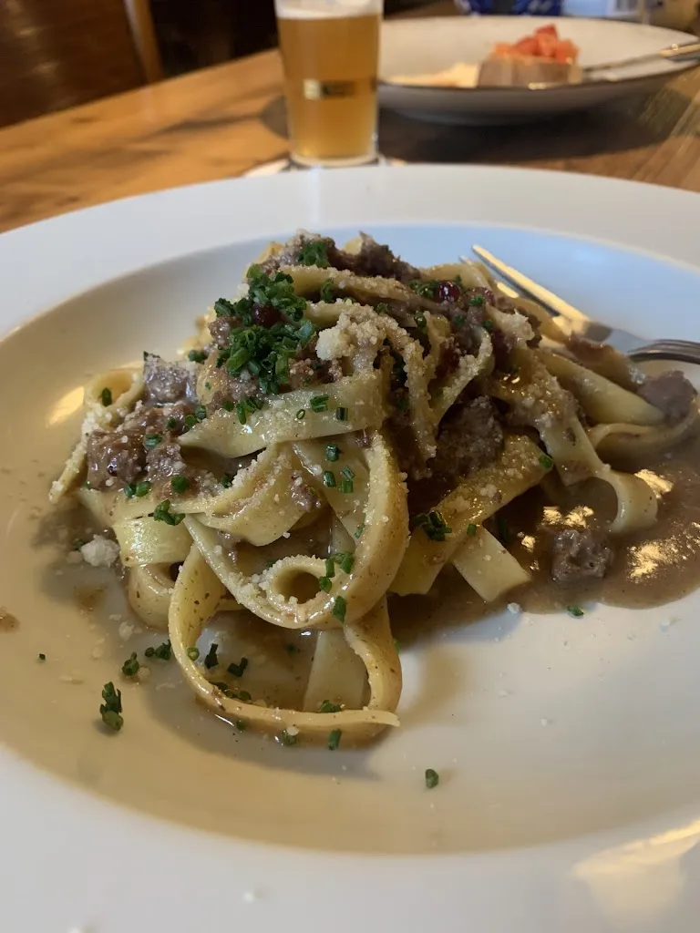 Kasper Nyborg_Zum Turm_Campo Tures_review