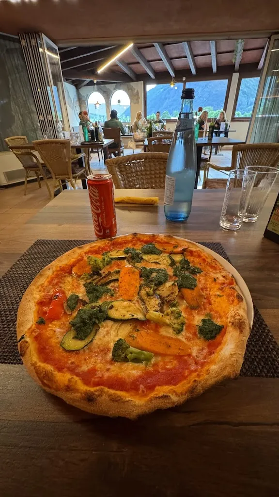 Pizzeria Restaurant Mausefalle_Campo Tures_slider_image_2