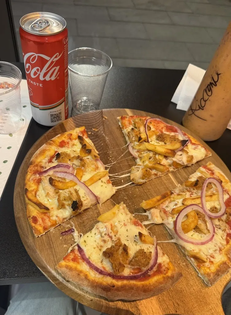 Hoi Pizza_Campo Tures_slider_image_3