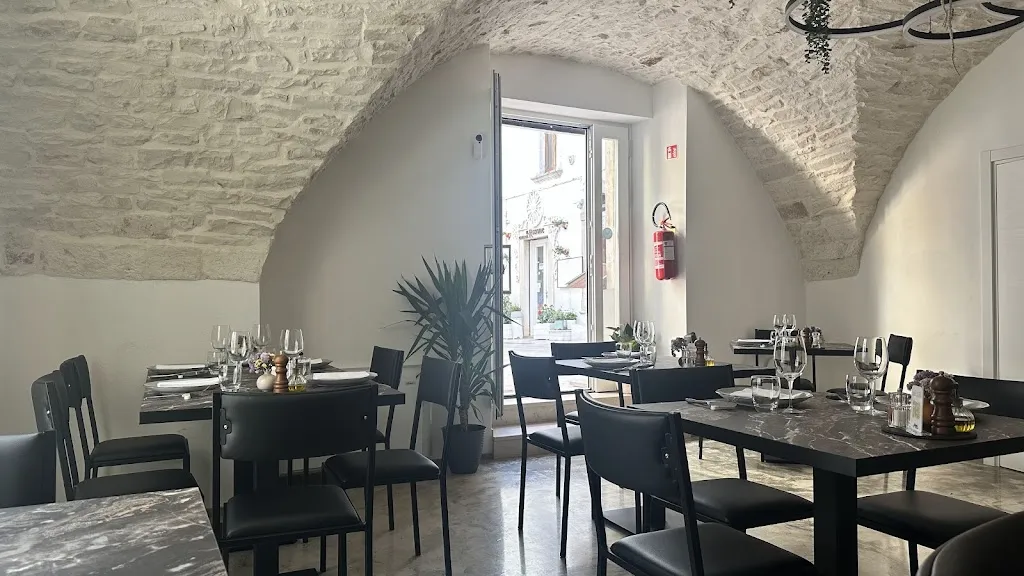 Atipico VIII - Ristorante Bistrot & Cocktail Bar restaurant in Locorotondo