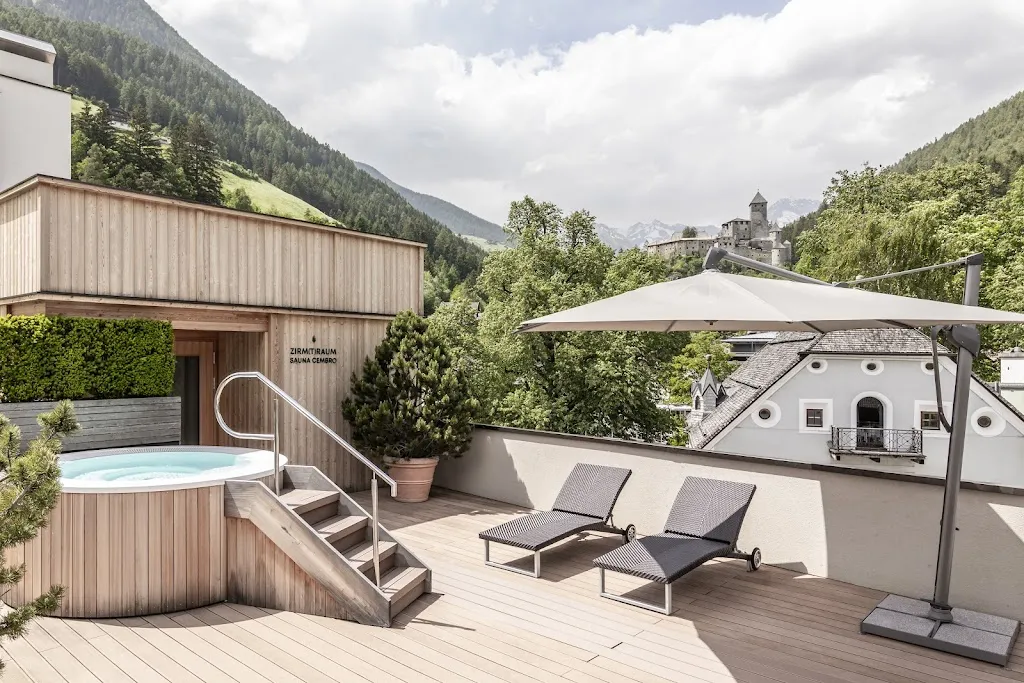 Hotel Drumlerhof restaurant in Campo Tures