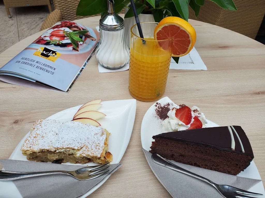 Rinaldo Gabbianelli_Konditorei Cafè Eisdiele Snack Bar Röck_Campo Tures_review