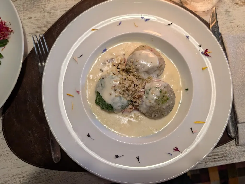 Veronica Auriemma_Ristorante Sottovoce in Stazione_Castello Molina di Fiemme_review