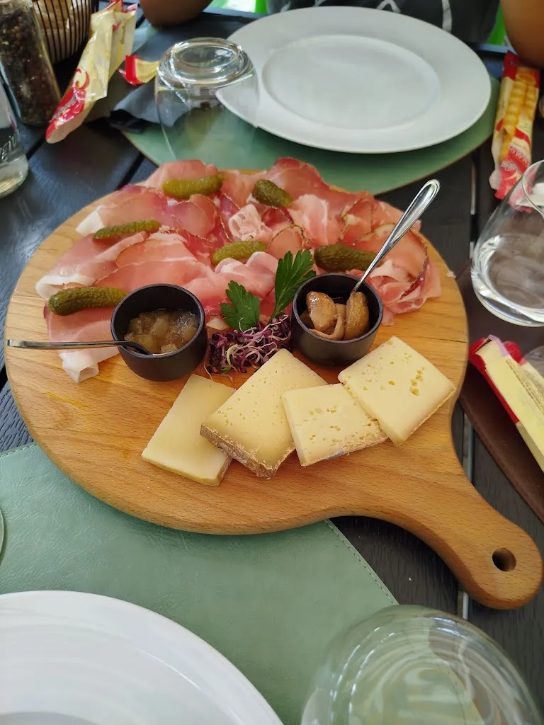 Ristorante Sottovoce in Stazione_Castello Molina di Fiemme_slider_image_2