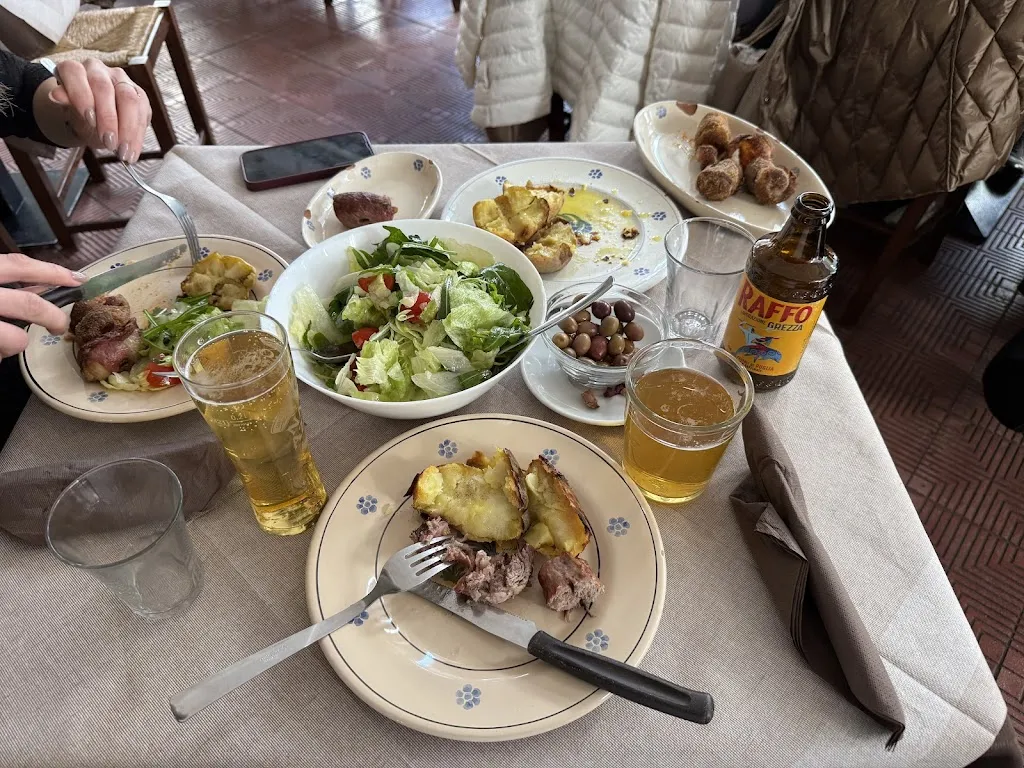 Vladimír Sentelik_Carn'é risto-macelleria_Locorotondo_review