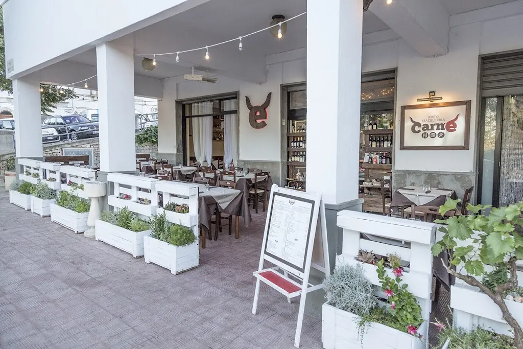 Carn'é risto-macelleria_Locorotondo_slider_image_1