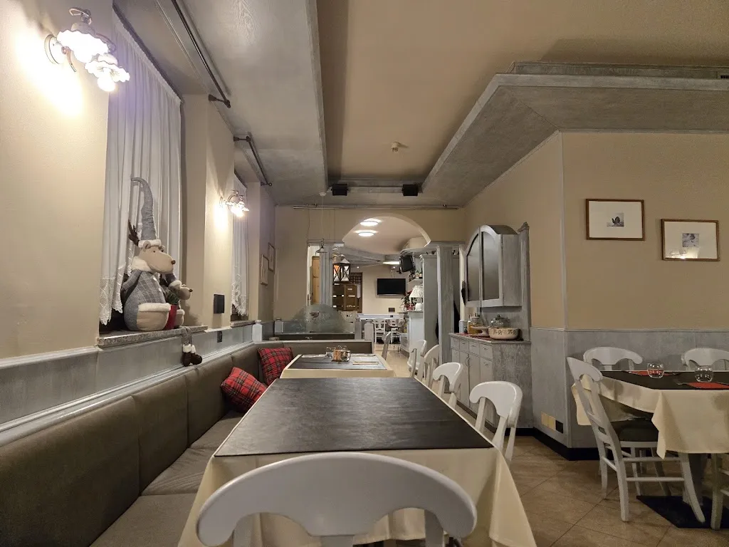 Garnì Canterbury_Castello Tesino_slider_image_1