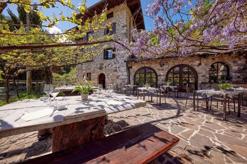 Ristorante La Casina restaurant in Cavedine