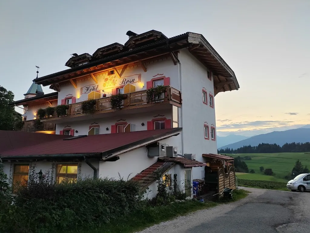 Ristorante Rosa_Cavareno_slider_image_3