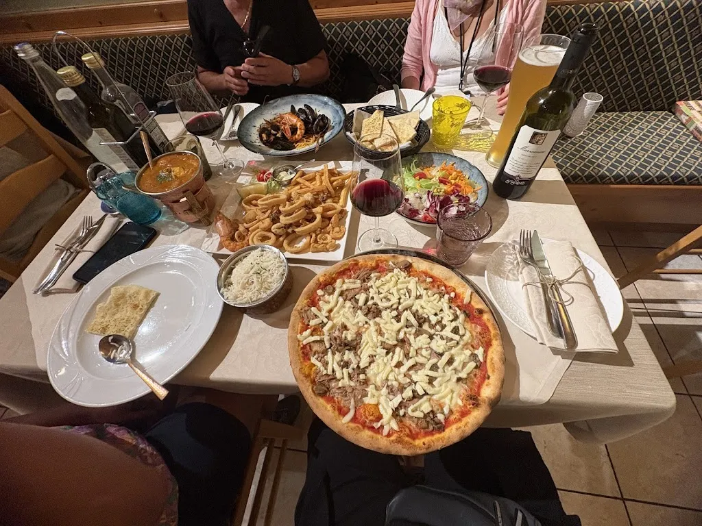 Thơ Nguyễn_Hotel Parco Pineta - Pizzeria & Ristorante & Ristorante Indiano - Cavareno_Cavareno_review