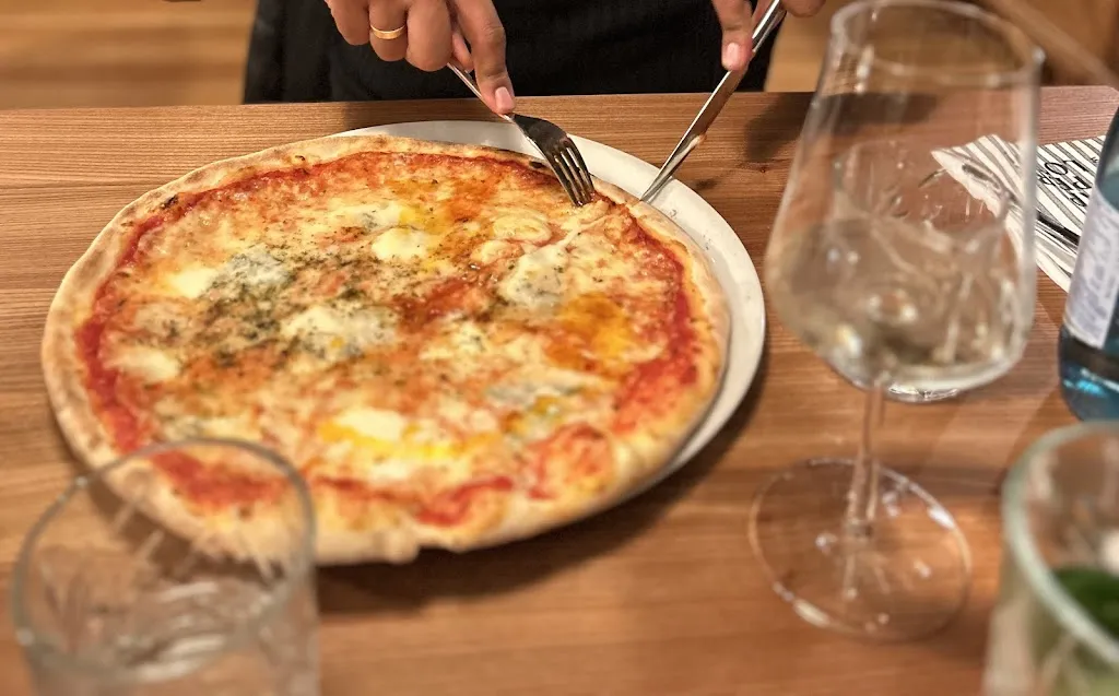 Amir Raja_Wirtshaus Sapperlot_Cermes_review