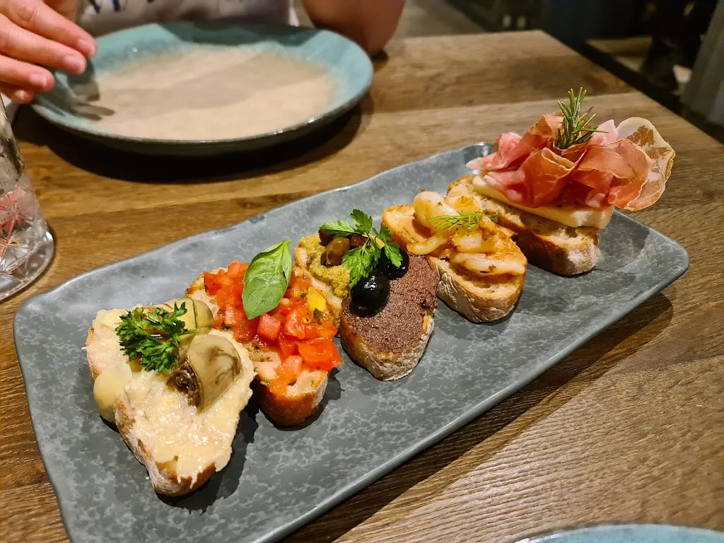 Wirtshaus Sapperlot_Cermes_slider_image_3