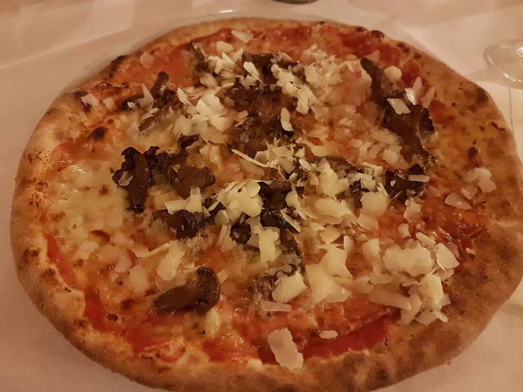 Giovanni Pradella_Blue Angel Sas Di Baldo Arturo_Cimoneri_recensione