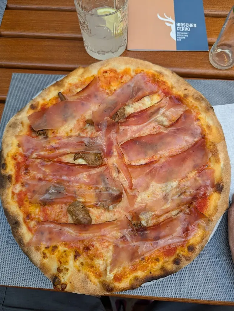 mad skateman_Restaurant Pizzeria Hirschen Cervo_Chiusa_review