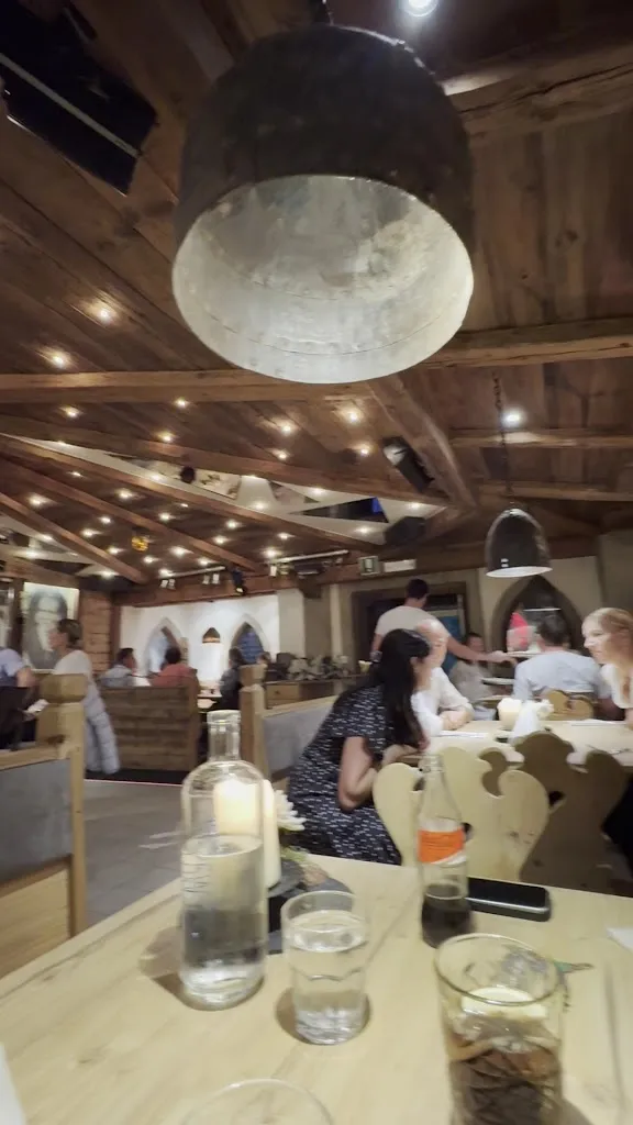 Restaurant Pizzeria Rustika Villanders_Chiusa_slider_image_2