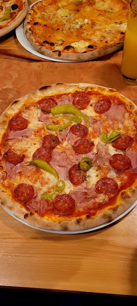 Menu_Pizzeria Pub Monika_Chiusa_image_1