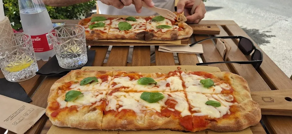 Spizzichicchio_Locorotondo_slider_image_2