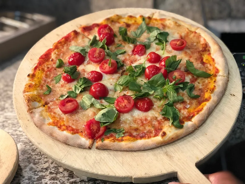 Ristorante Pizzeria 2000_Colle Isarco_slider_image_2