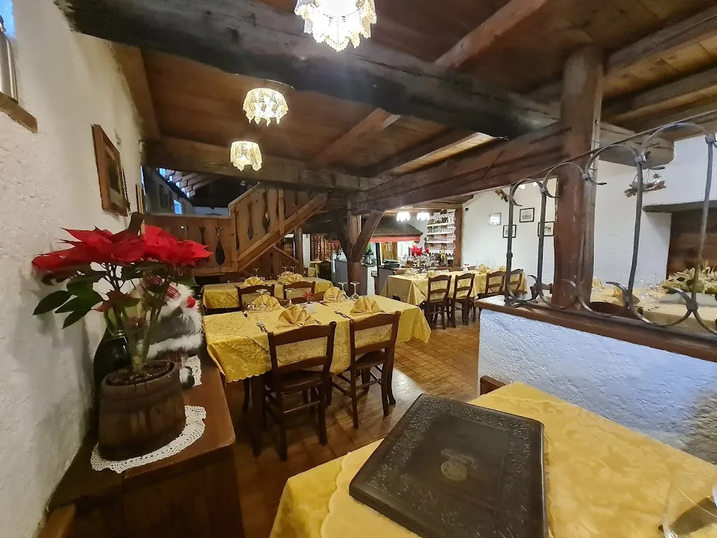 Il Mulino S.a.s. restaurant in Cogolo