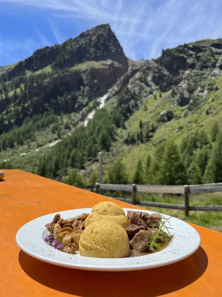 Malga Mare_Cogolo_slider_image_3