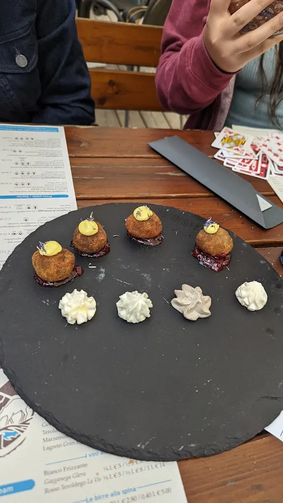 Alex Serezis_Ristorante Chalet Lago dei Caprioli_Cogolo_review