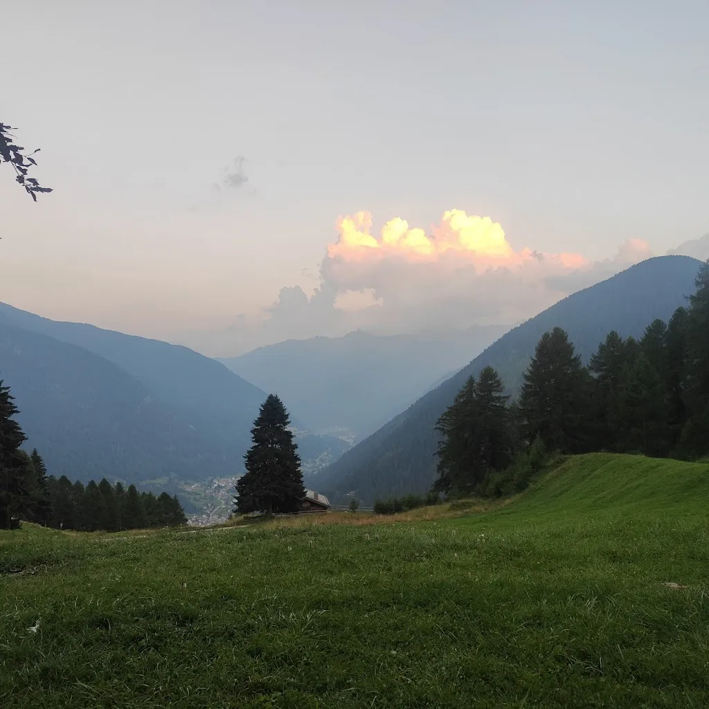 Baita Socina restaurant in Cogolo