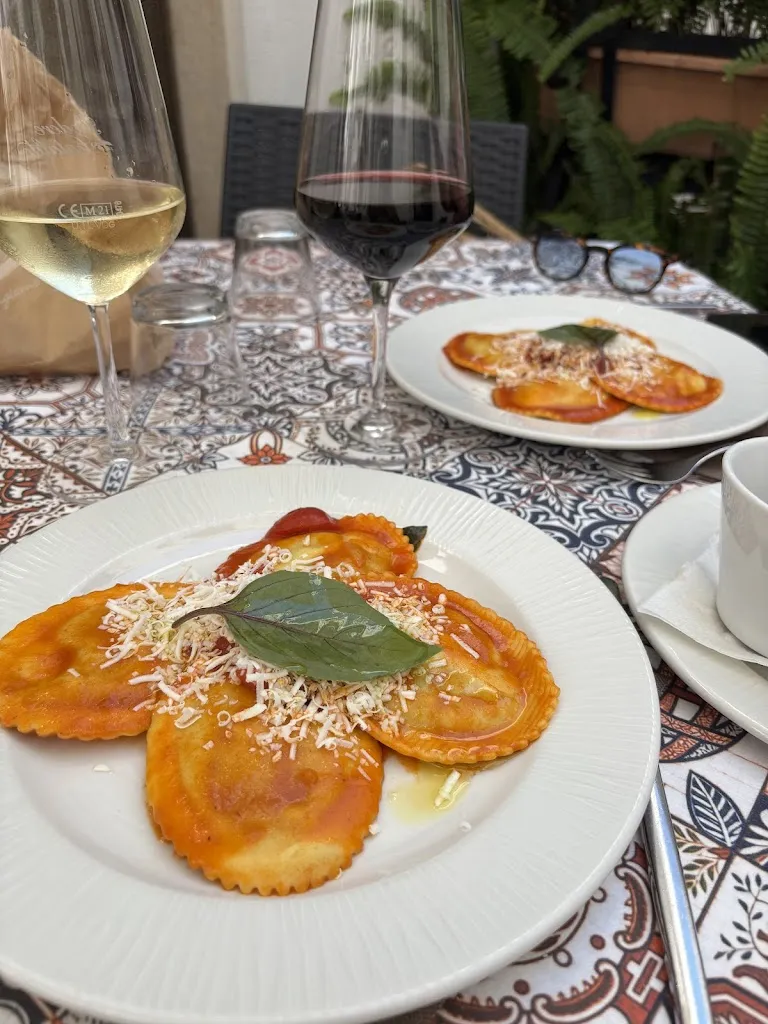 Luiza Tomala_Ristorante Pizzeria Belvedere_Locorotondo_recensione