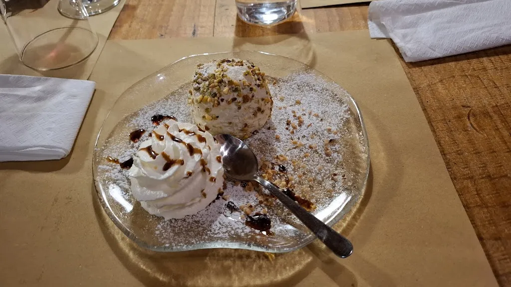 Dariusz Narojczyk_Ristorante Pizzeria Bucaneve_Commezzadura_review