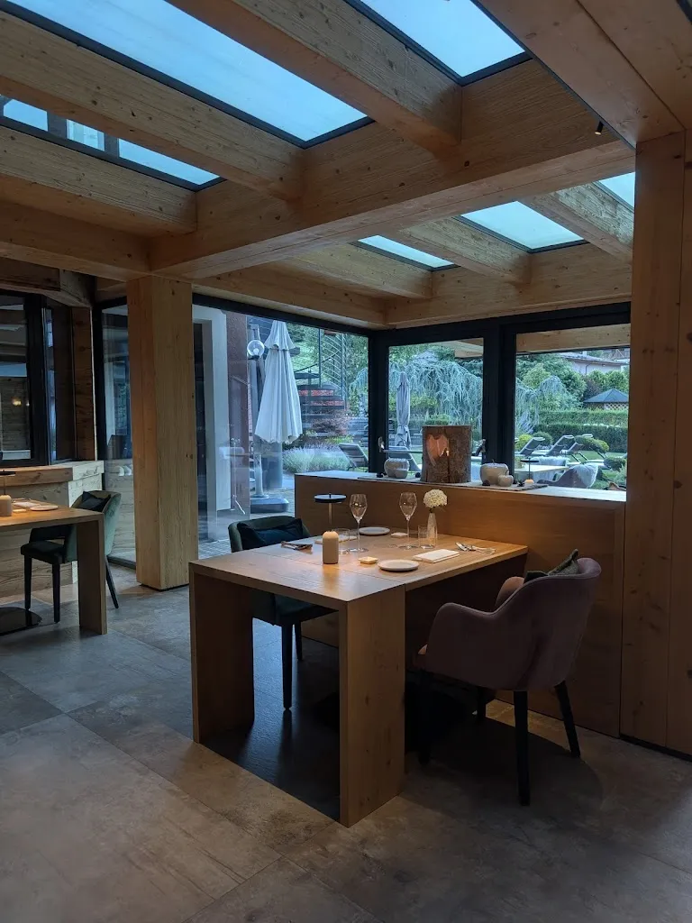 Notte - Fine Dining Restaurant restaurant in Commezzadura