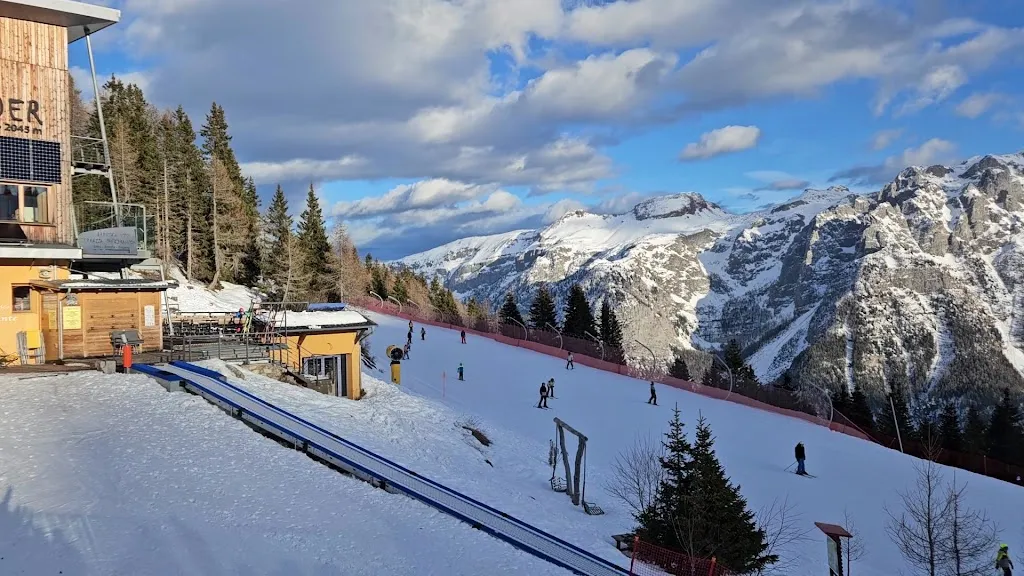 Rifugio Solander_Commezzadura_slider_image_2