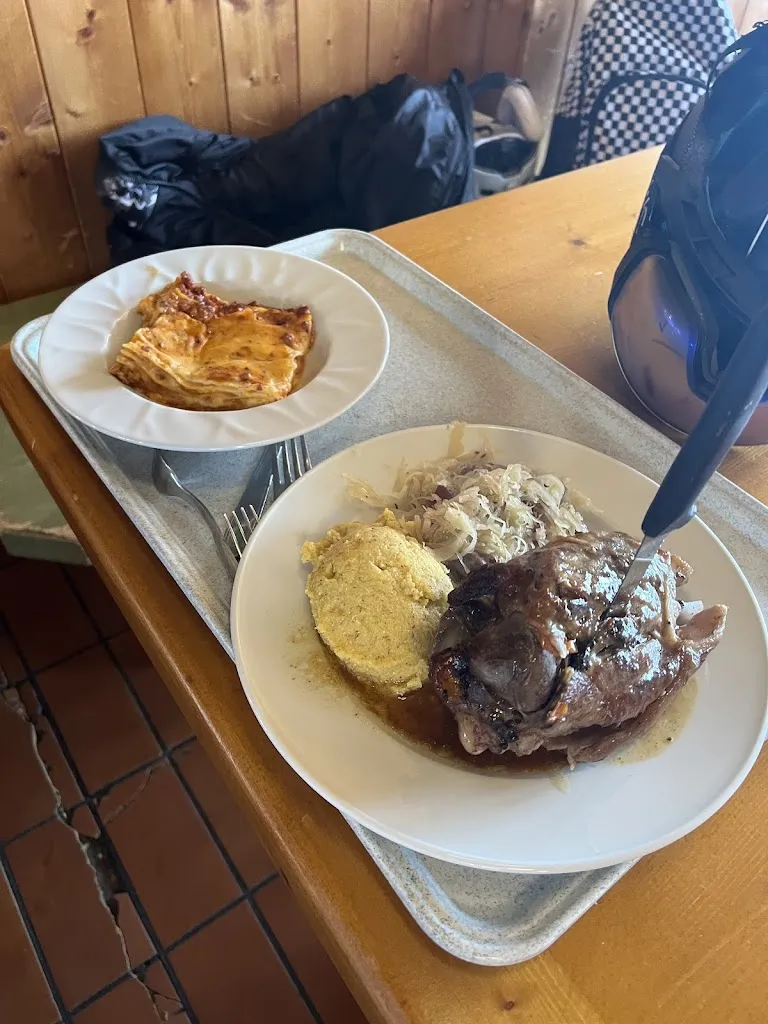 Marek Polak_Ristorante Ski Center_Commezzadura_review