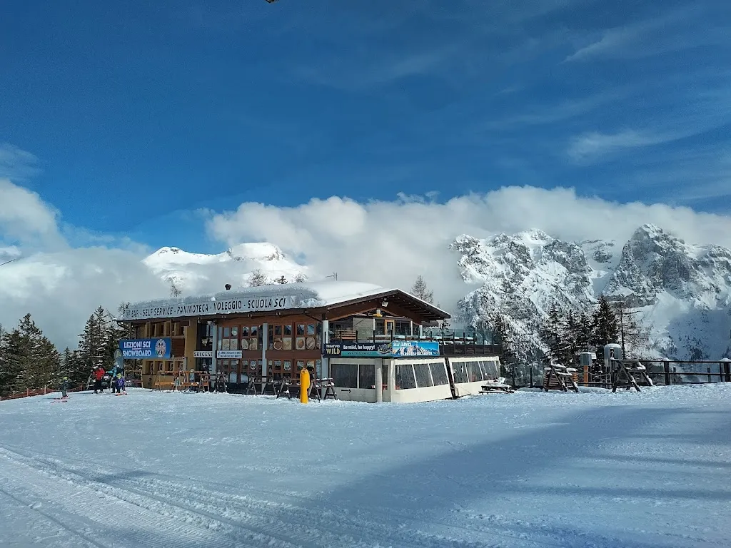 Ristorante Ski Center_Commezzadura_slider_image_3