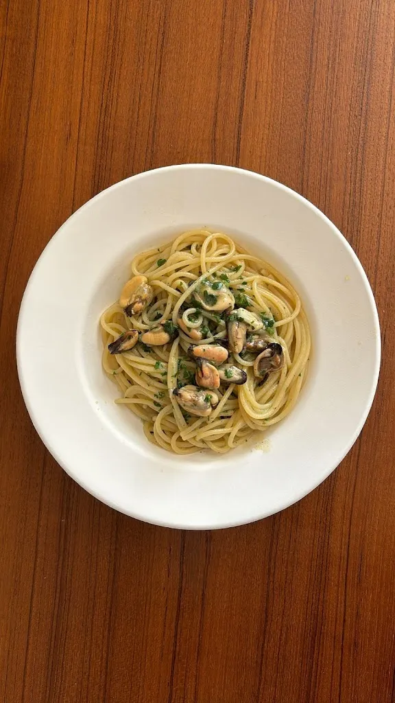 Calici e Dentici_Locorotondo_slider_image_2