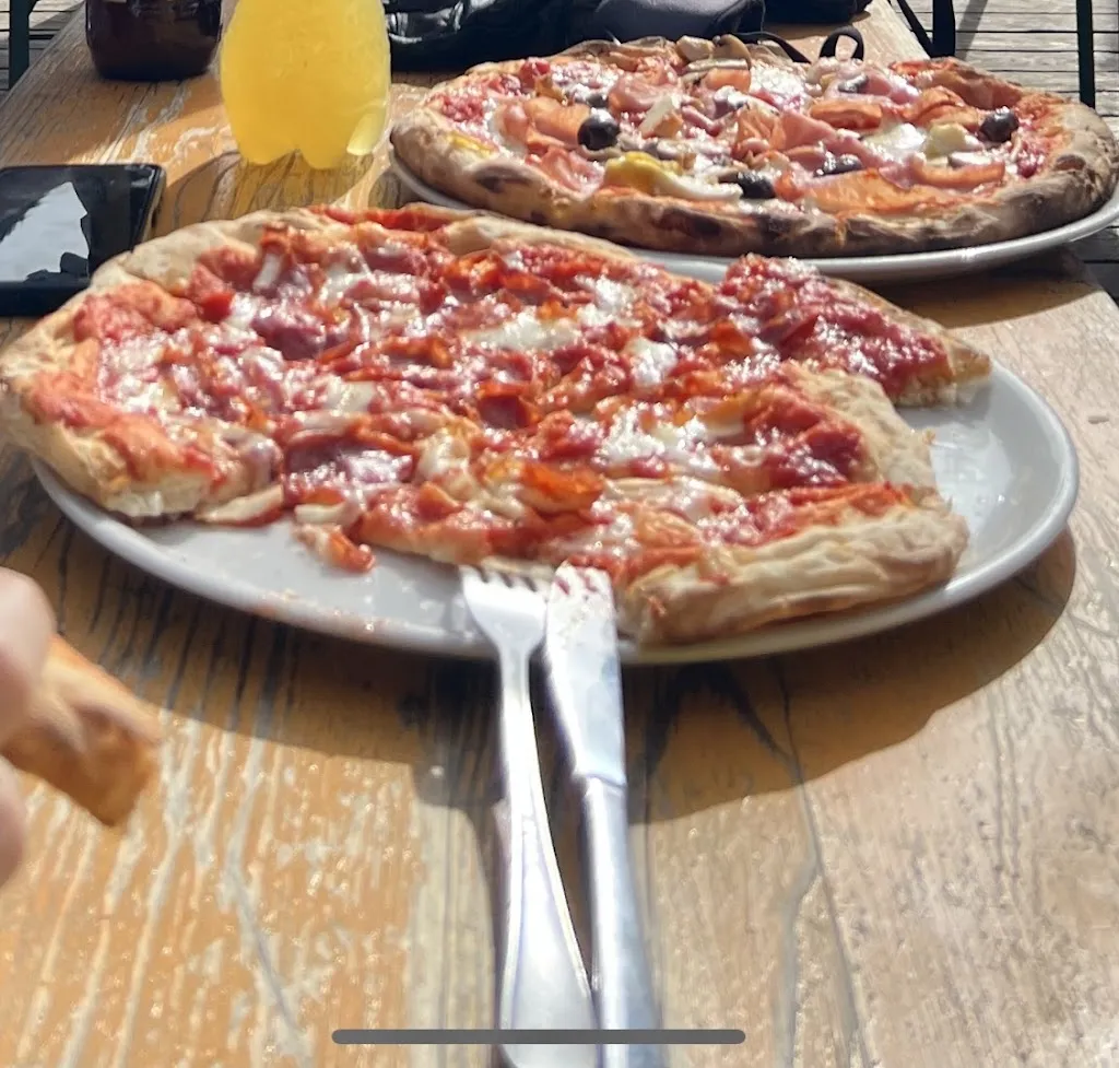 Erika Buinevičiūtė-Bačkė_Chalet GUD Marilleva 1400_Commezzadura_recensione