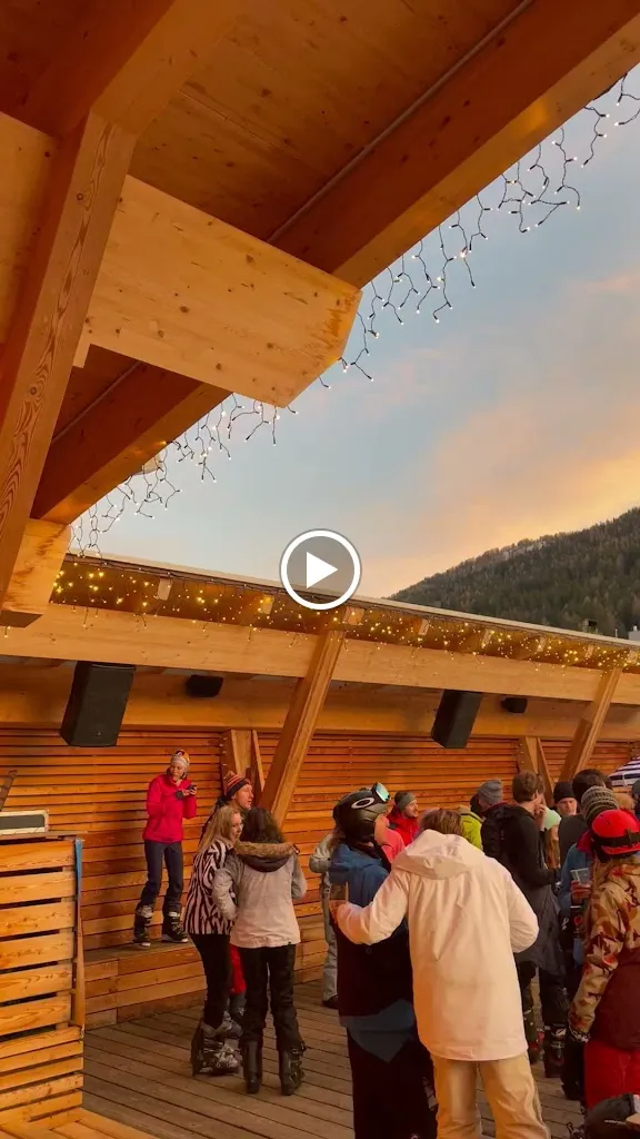 Chalet GUD Marilleva 1400_Commezzadura_slider_image_2